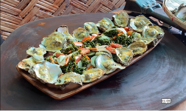 Grilled Oyster with Seaweed Salad